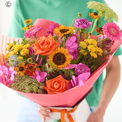 Extra Large Summer Trending Hand tied without Lilies